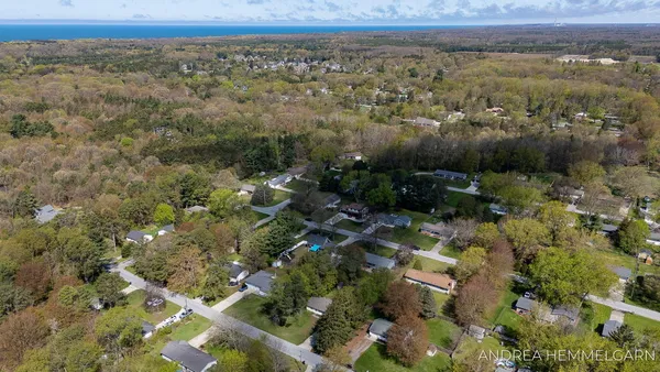 $389,000 | 1738 Columbus Street, Holland, MI 49424
