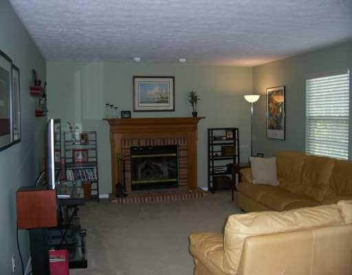 267 Rocky Ridge Road Bethel Park, PA 15102 - Photo 3 of 8 Gallery Image 3