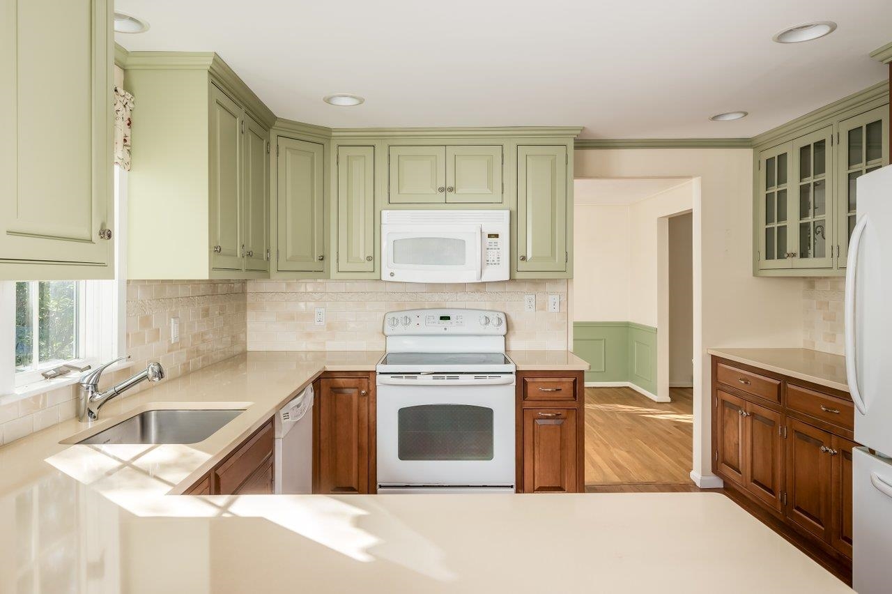 19 Cutts Road Durham, NH 03824 - Photo 11 of 44