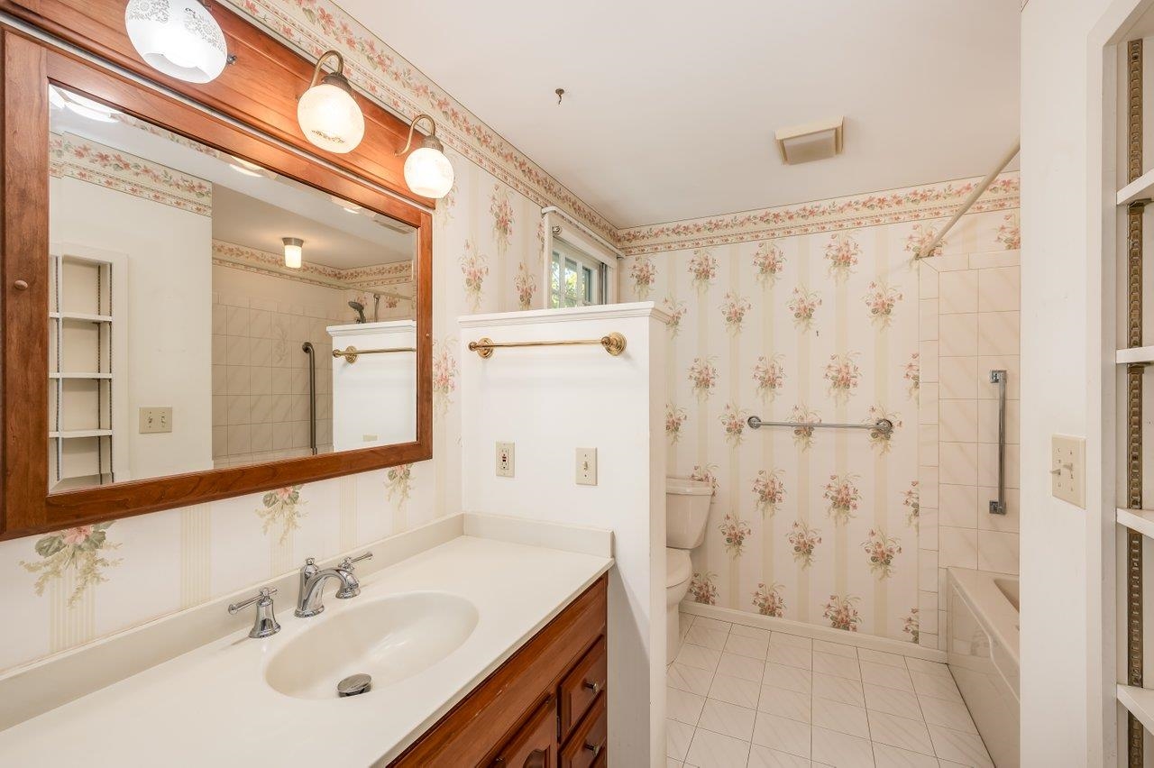 19 Cutts Road Durham, NH 03824 - Photo 32 of 44