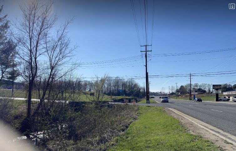 481 West Broad Street Smithville, TN 37166 - Photo 6 of 27 a view of street next to a road