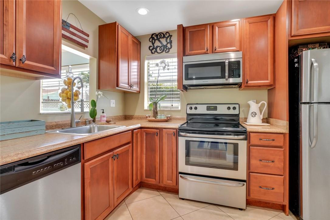 517 Northwest 53rd Street Boca Raton, FL 33487 - Photo 7 of 23 Photo 7