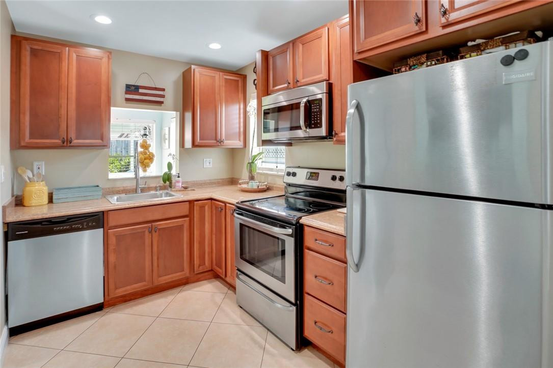 517 Northwest 53rd Street Boca Raton, FL 33487 - Photo 8 of 23 Photo 8
