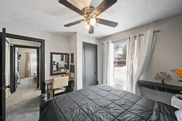 $1,050 | 3705 Bremond Street, Unit 1, Houston, TX 77004