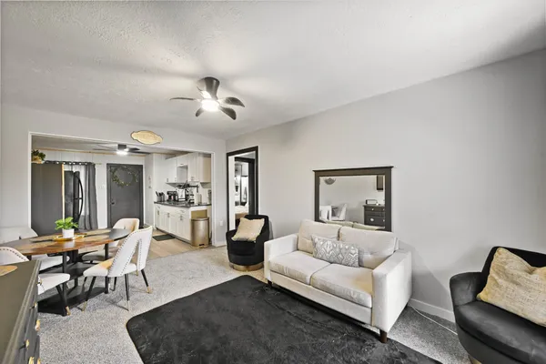 $1,050 | 3705 Bremond Street, Unit 1, Houston, TX 77004