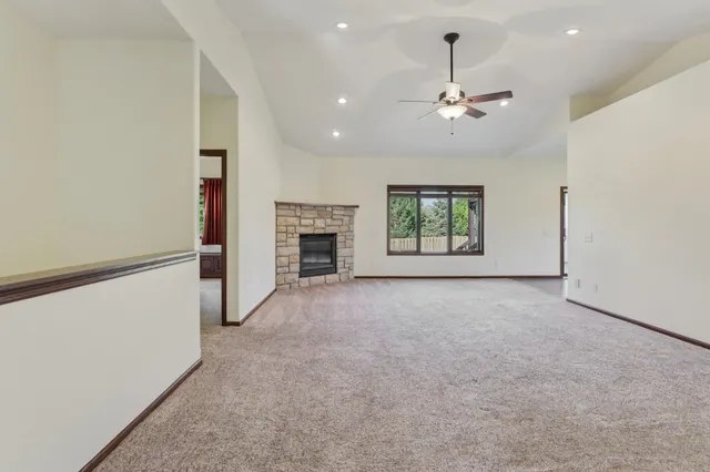 $470,000 | 6898 Tuscan Ridge Circle, DeForest, WI 53532