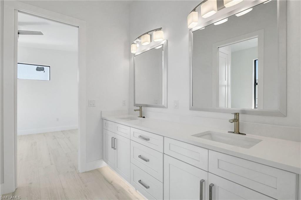 596 97th Avenue North Naples, FL 34108 - Photo 13 of 47