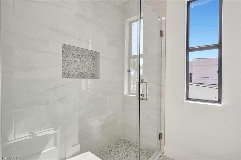 596 97th Avenue North Naples, FL 34108 - Photo 14 of 47