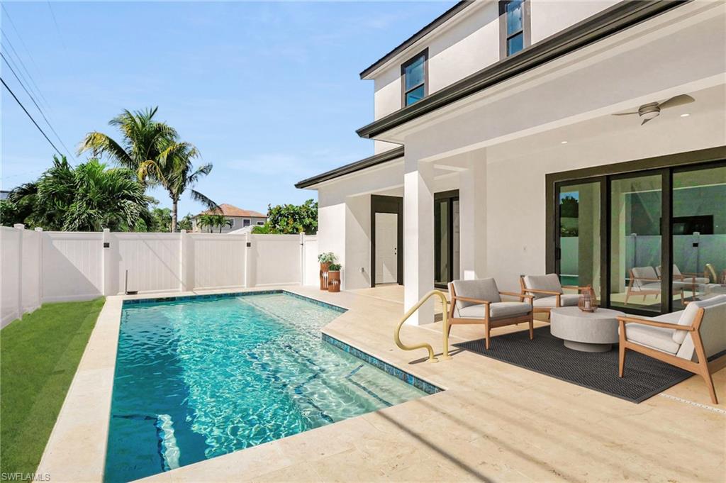 596 97th Avenue North Naples, FL 34108 - Photo 15 of 47