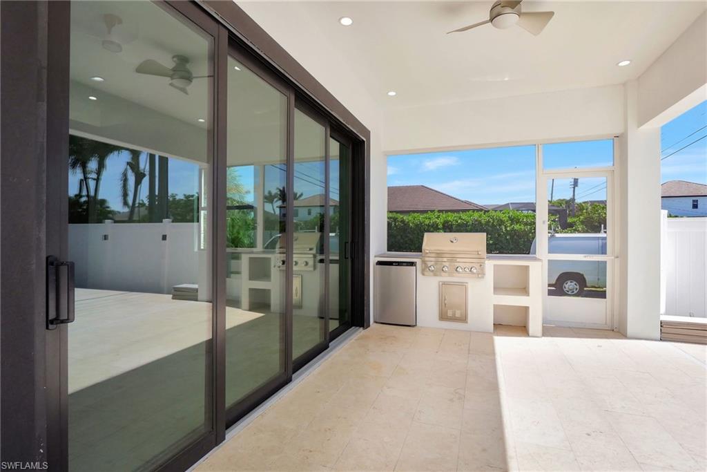 596 97th Avenue North Naples, FL 34108 - Photo 16 of 47