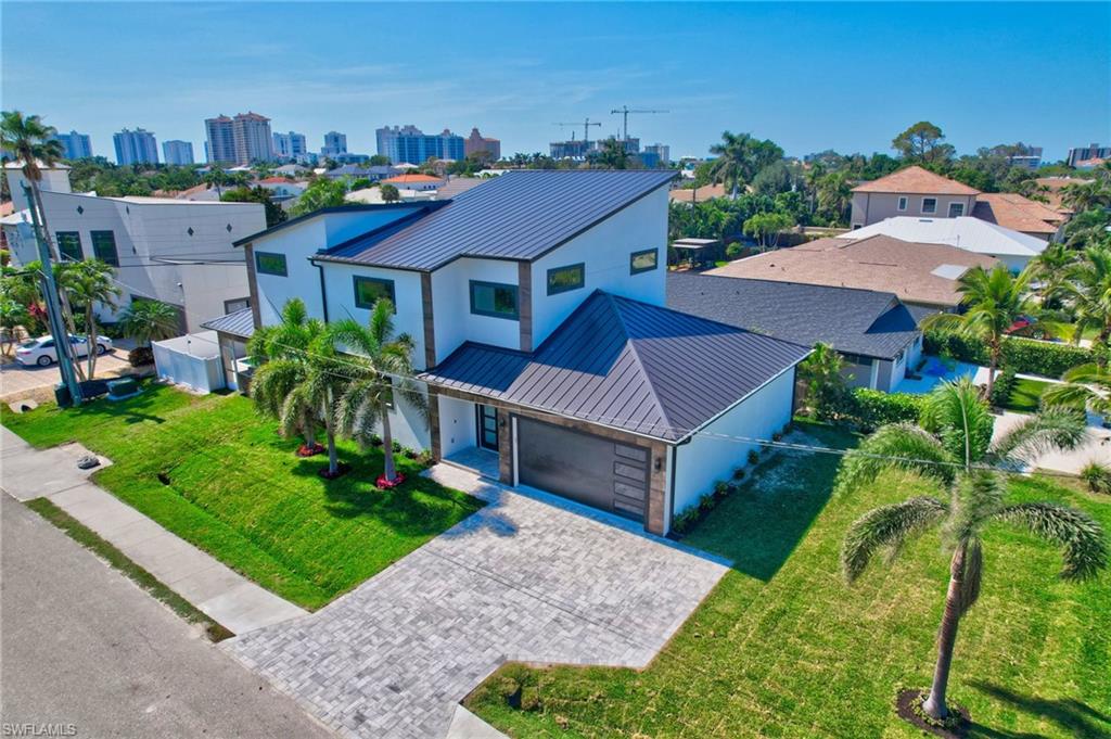 596 97th Avenue North Naples, FL 34108 - Photo 22 of 47