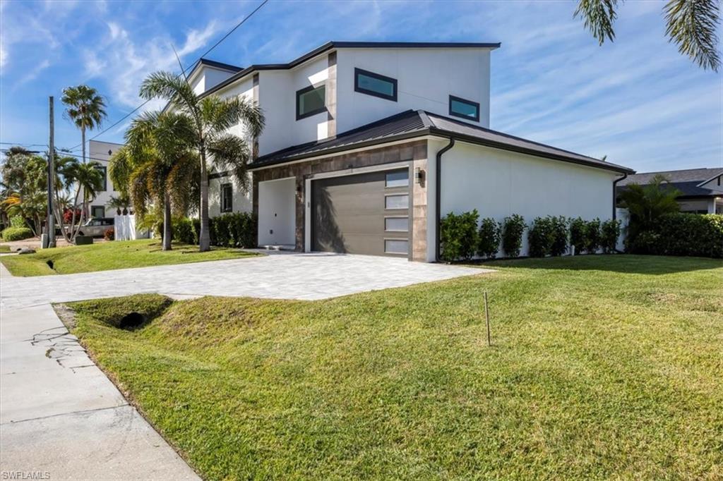 596 97th Avenue North Naples, FL 34108 - Photo 38 of 47