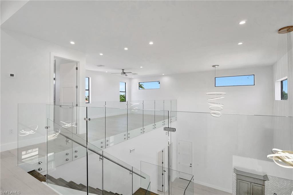 596 97th Avenue North Naples, FL 34108 - Photo 7 of 47