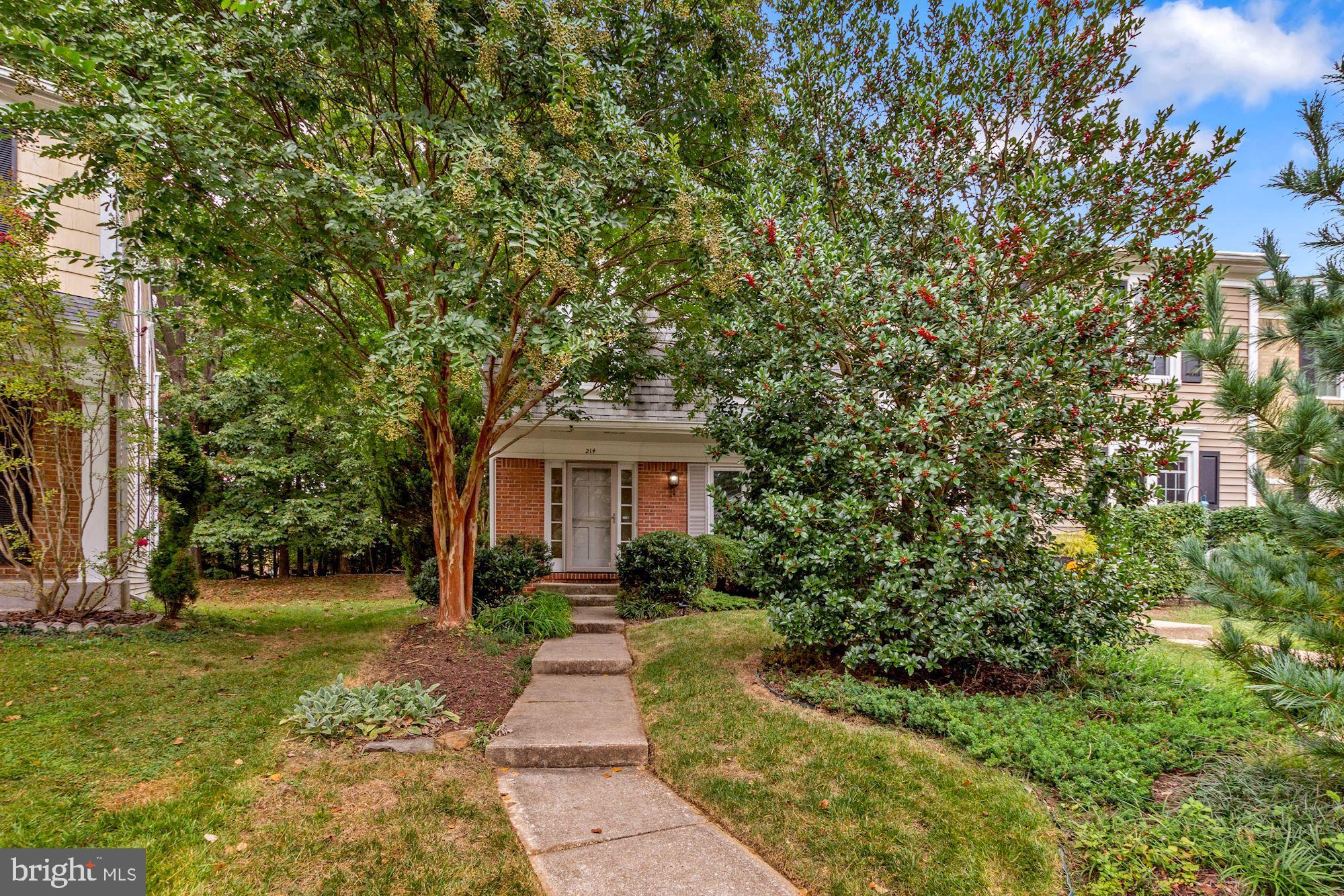 214 Finale Terrace Silver Spring, MD 20901 - Photo 1 of 32 PEND OF ROW