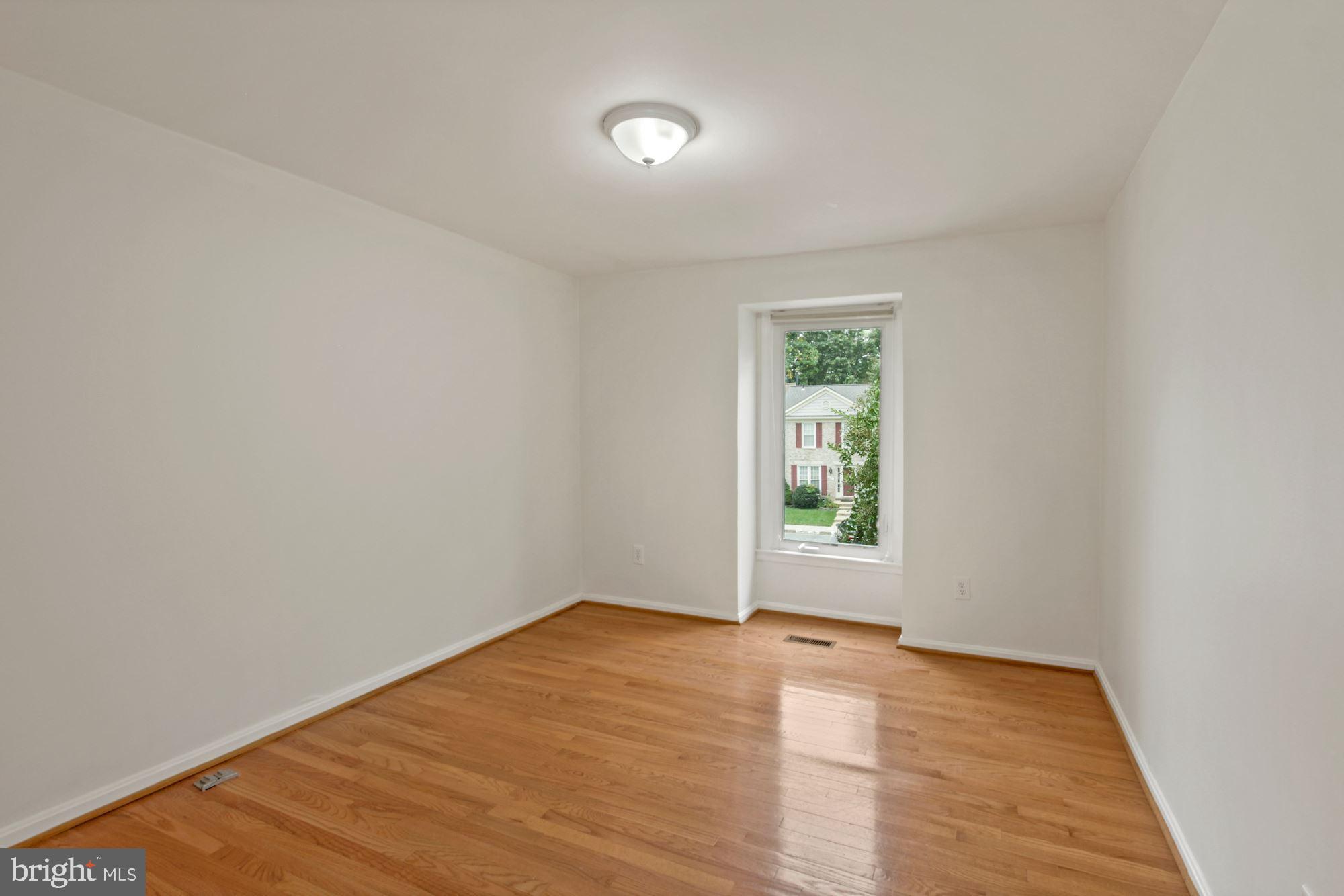 214 Finale Terrace Silver Spring, MD 20901 - Photo 19 of 32 THIRD BEDROOM