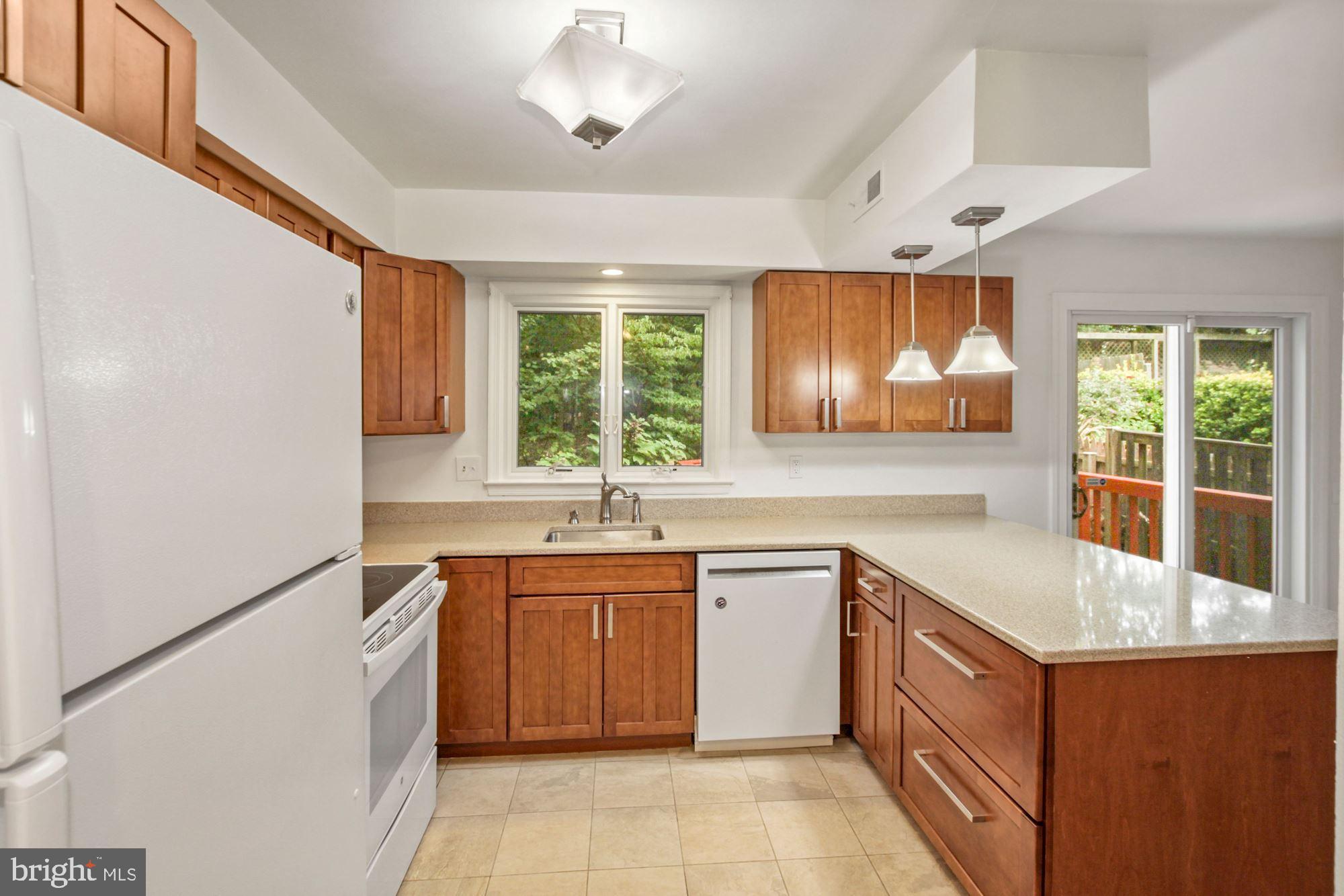 214 Finale Terrace Silver Spring, MD 20901 - Photo 10 of 32 KITCHEN VIEW