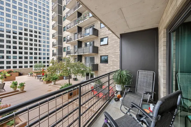 $129,900 | 66 9th Street East, Unit 1313, St. Paul, MN 55101