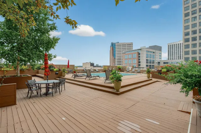 $129,900 | 66 9th Street East, Unit 1313, St. Paul, MN 55101