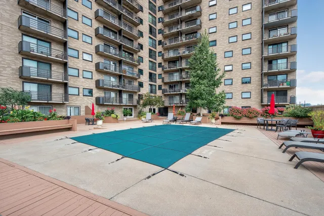 $129,900 | 66 9th Street East, Unit 1313, St. Paul, MN 55101
