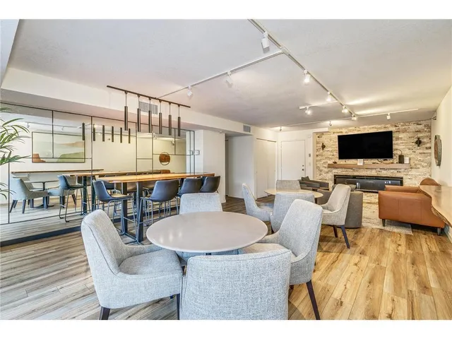 $129,900 | 66 9th Street East, Unit 1313, St. Paul, MN 55101