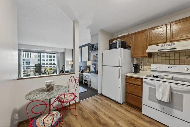 $129,900 | 66 9th Street East, Unit 1313, St. Paul, MN 55101