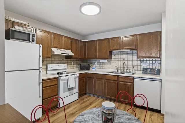 $129,900 | 66 9th Street East, Unit 1313, St. Paul, MN 55101