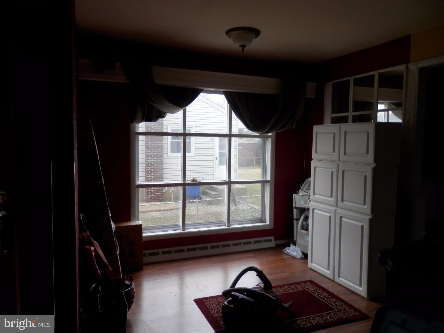 2831 Colgate Avenue Riverside, NJ 08075 - Photo 5 of 17 Dining Room