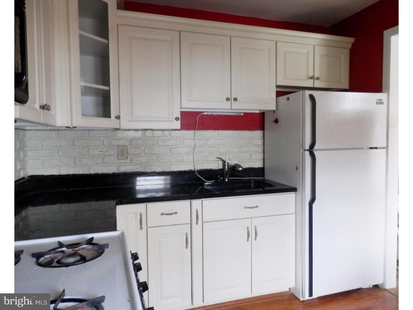 2831 Colgate Avenue Riverside, NJ 08075 - Photo 7 of 17 Kitchen