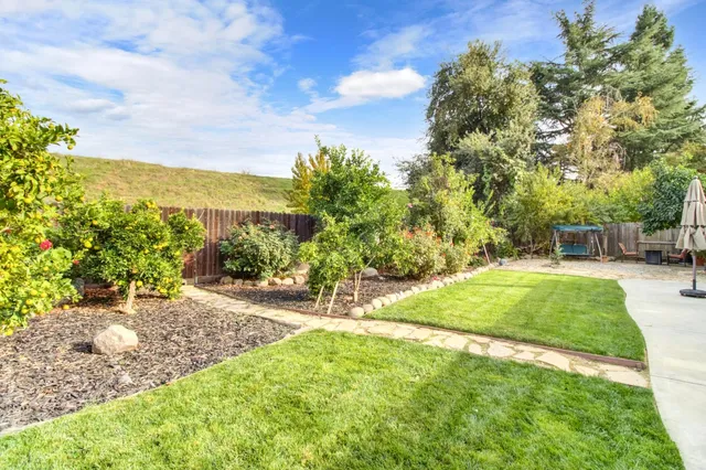 $565,000 | 1584 Gateway Drive, West Sacramento, CA 95691