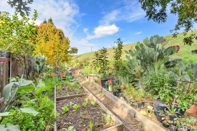 $565,000 | 1584 Gateway Drive, West Sacramento, CA 95691