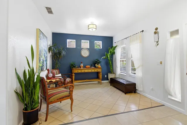 $565,000 | 1584 Gateway Drive, West Sacramento, CA 95691