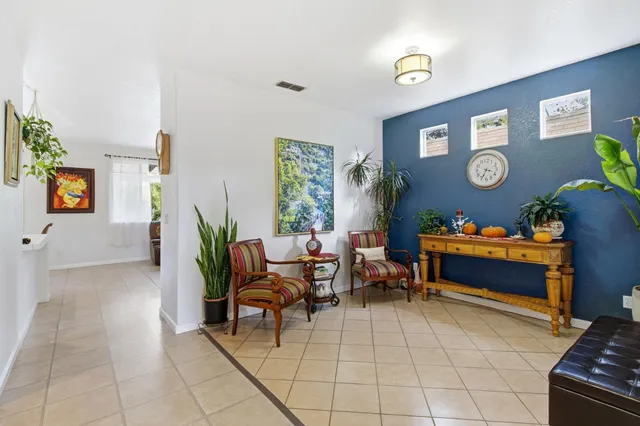 $565,000 | 1584 Gateway Drive, West Sacramento, CA 95691