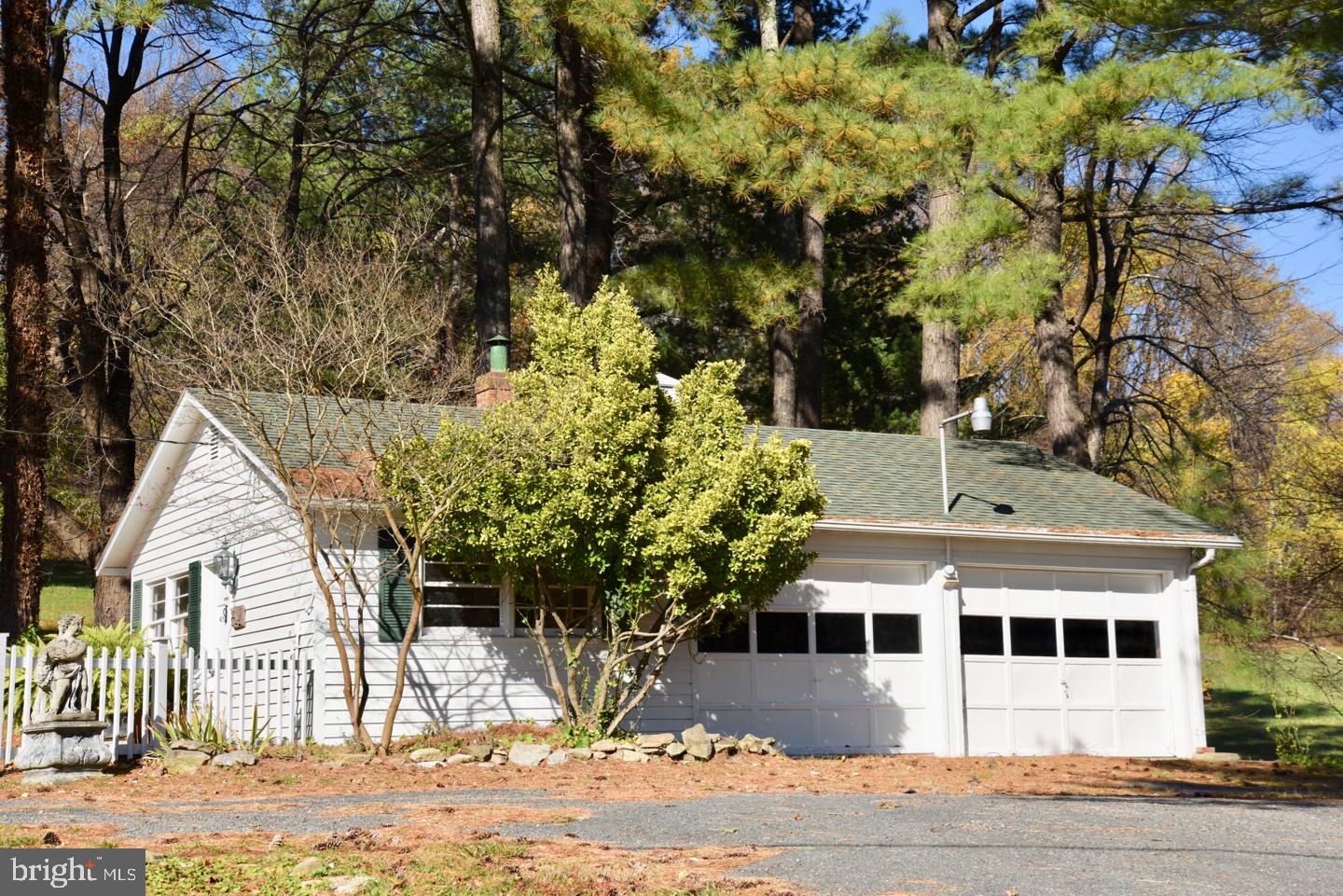 124 Rolling Road Sperryville, VA 22740 - Photo 30 of 37 Detached Garage