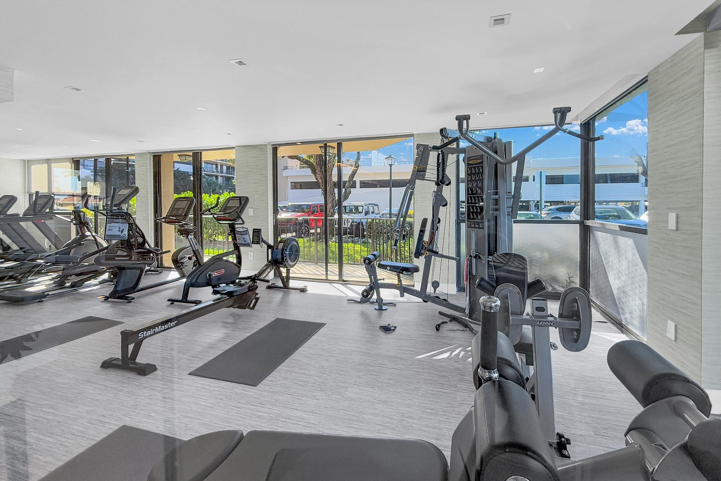 899 Jeffery Street, Unit 6020 Boca Raton, FL 33487 - Photo 36 of 57 899 Jeffery St 602 Boca Raton - 32