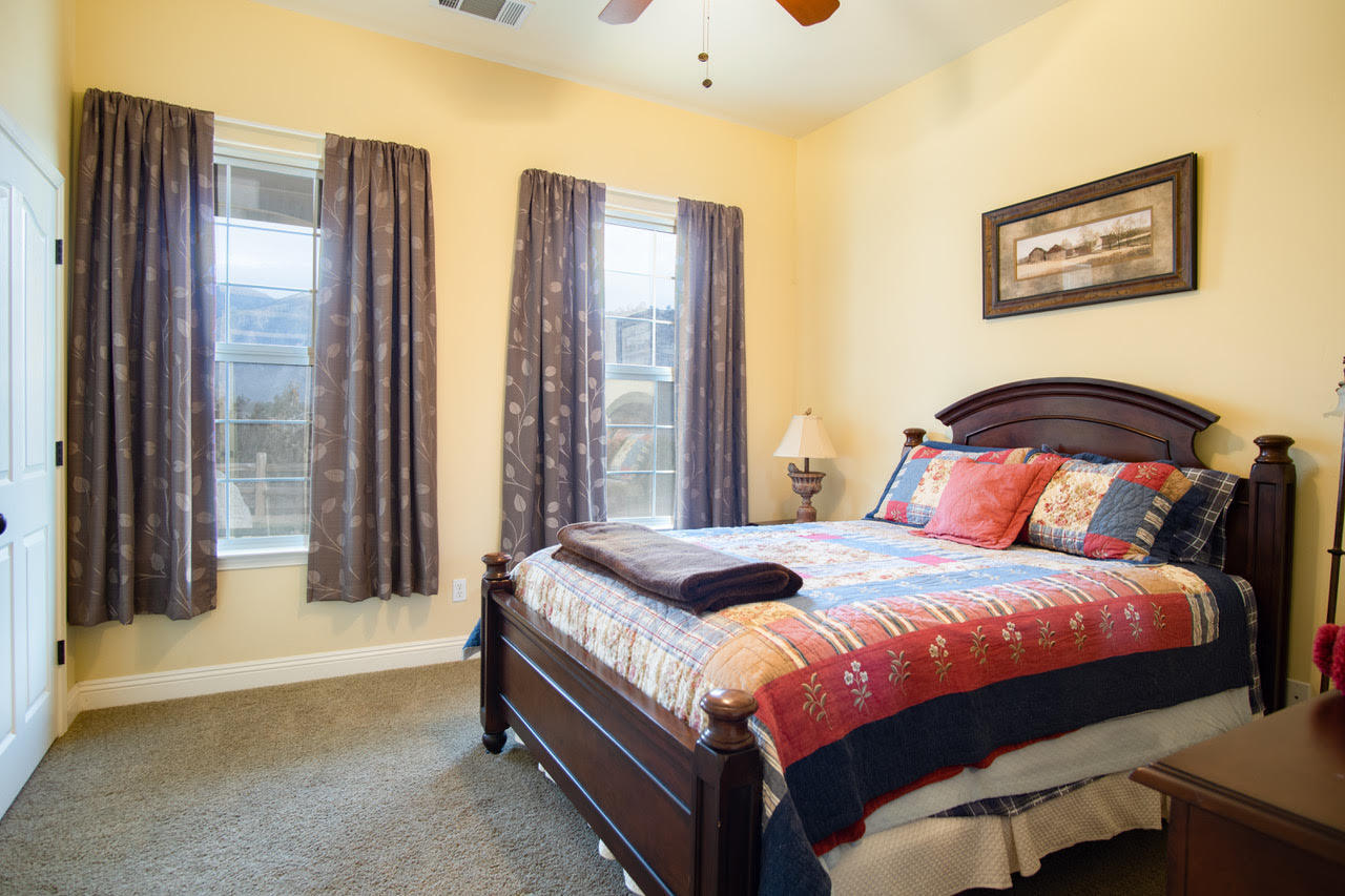 36454 Balch Park Road Springville, CA 93265 - Photo 17 of 22 36454 Balch Park - Bedroom 1
