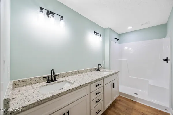 $299,900 | 50 Derek Drive, Lexington, TN 38351