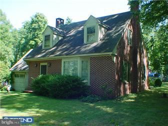 2049 School Road Hatfield, PA 19440 - Photo 2 of 12 Gallery Image 2