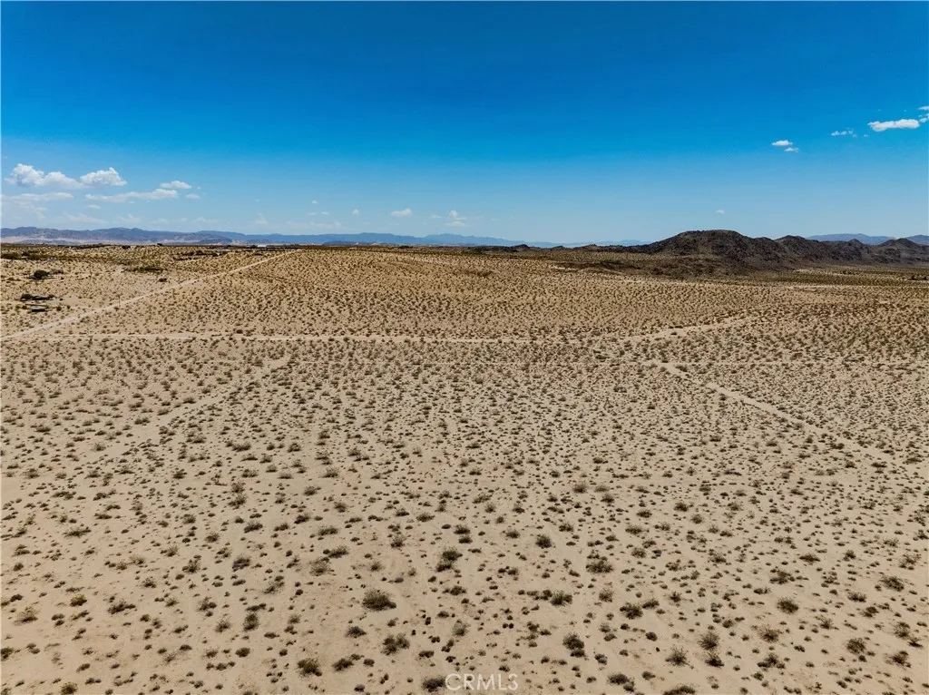 63840 Desert Lilly Road Joshua Tree, CA 92252 - Photo 14 of 34 a view of city and ocean