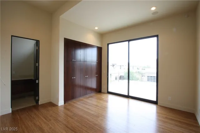 $7,000 | 7526 Yonie Court, Las Vegas, NV 89117