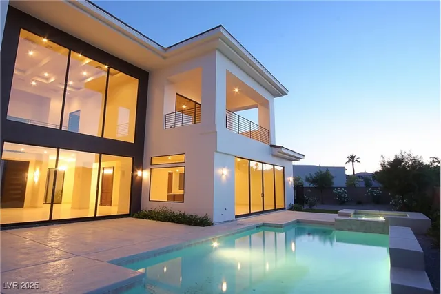 $7,000 | 7526 Yonie Court, Las Vegas, NV 89117