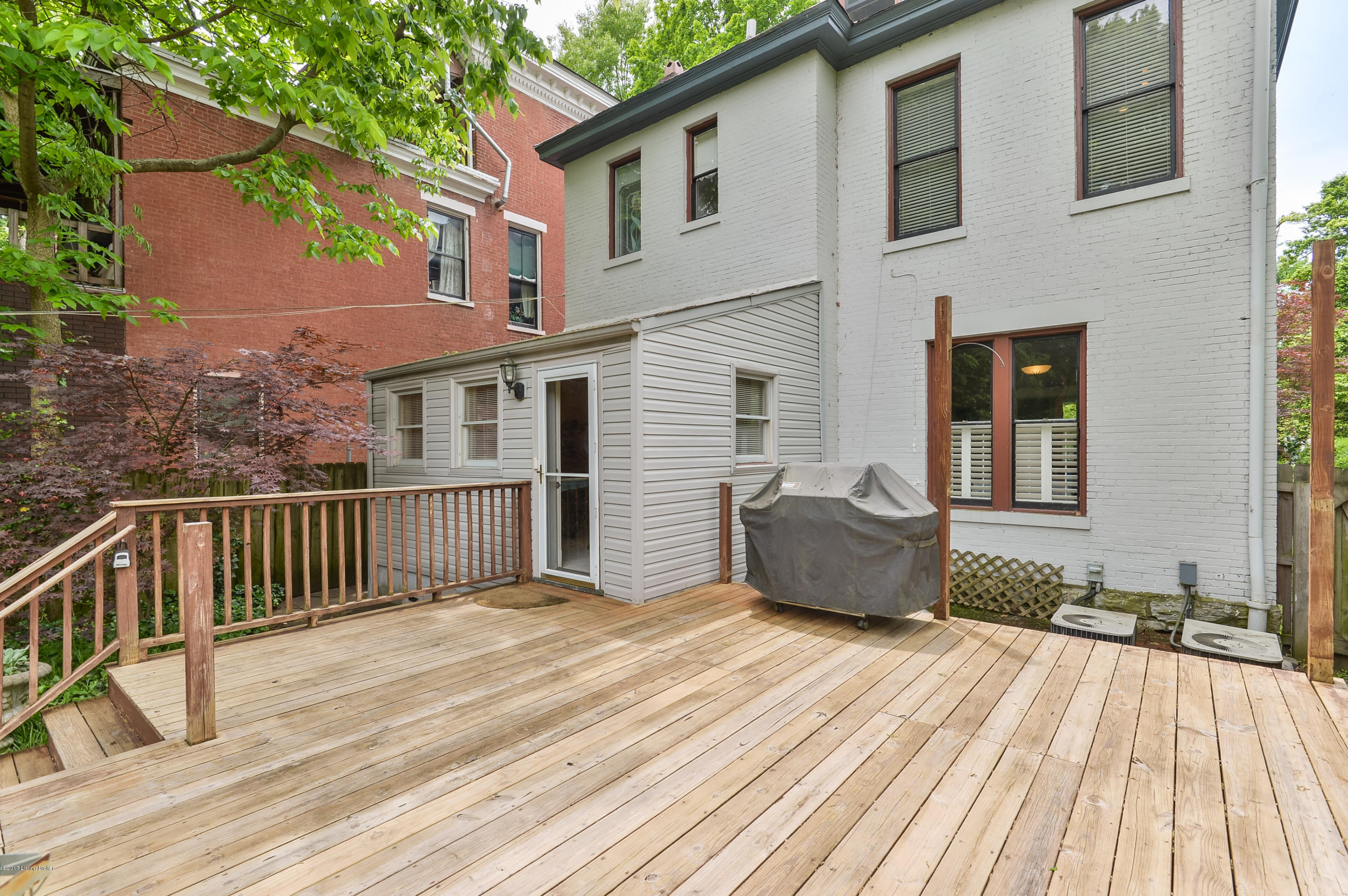 909 Cherokee Road Louisville, KY 40204 - Photo 31 of 38 36 LSIR 20170509