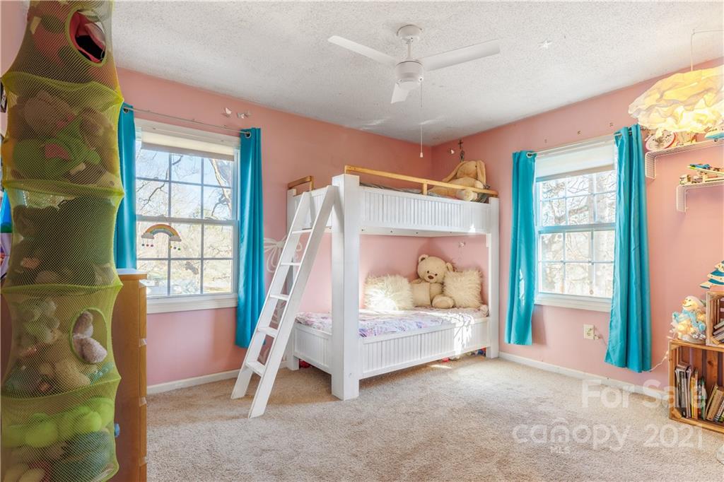 11 Woodfield Road Arden, NC 28704 - Photo 11 of 21 Gallery Image 11
