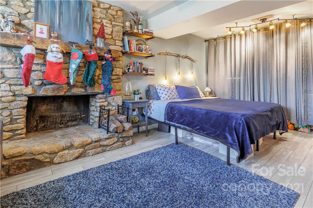 11 Woodfield Road Arden, NC 28704 - Photo 13 of 21 Gallery Image 13