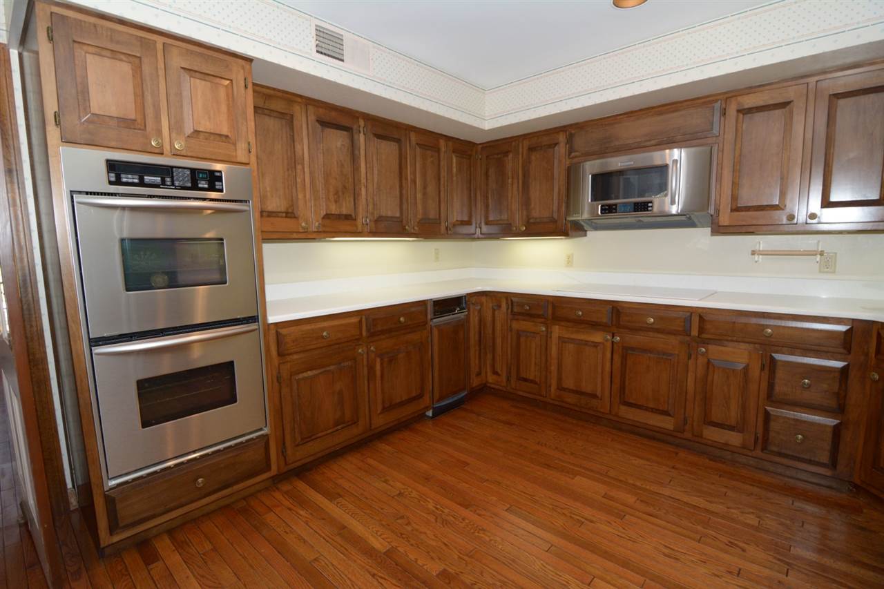 4011 Fairfax Road Evansville, IN 47710 - Photo 11 of 35 Gallery Image 11