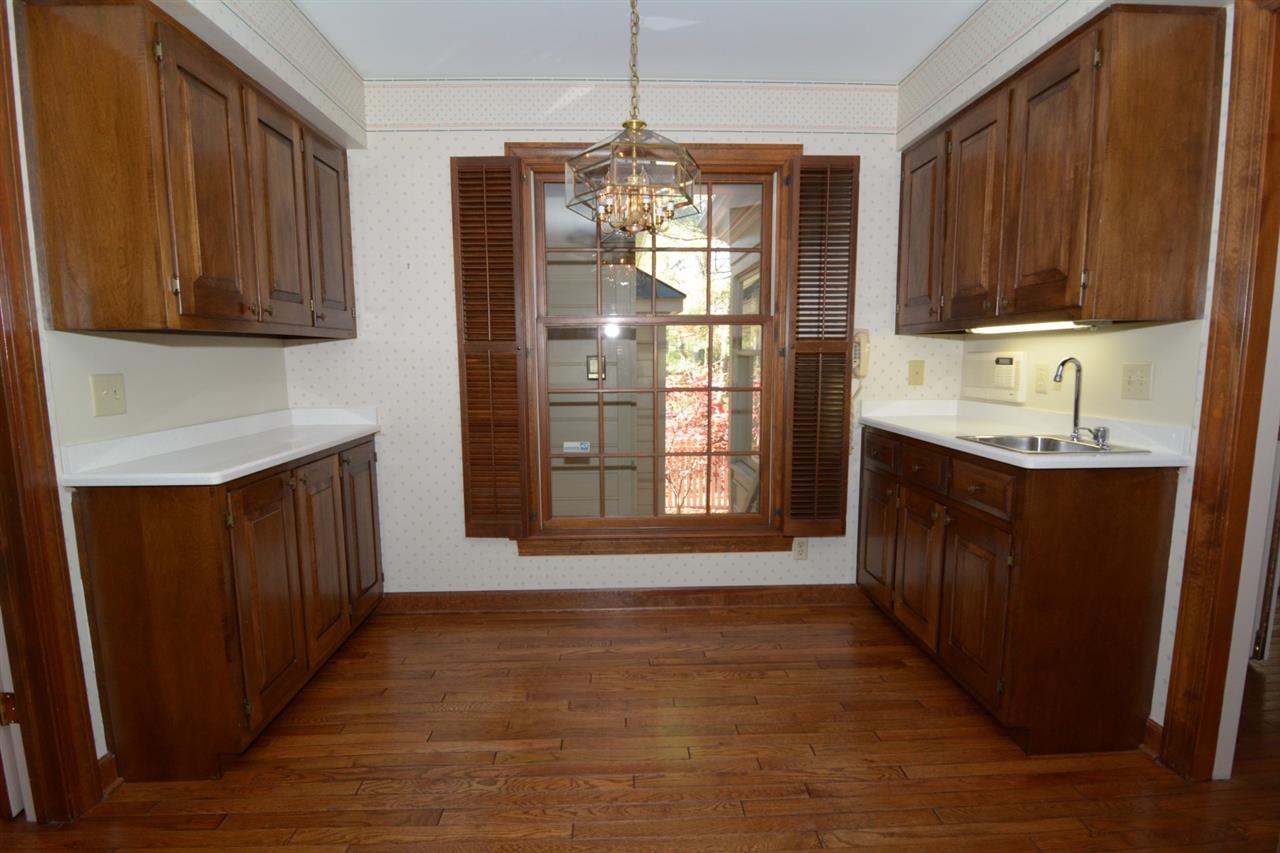 4011 Fairfax Road Evansville, IN 47710 - Photo 14 of 35 Gallery Image 14