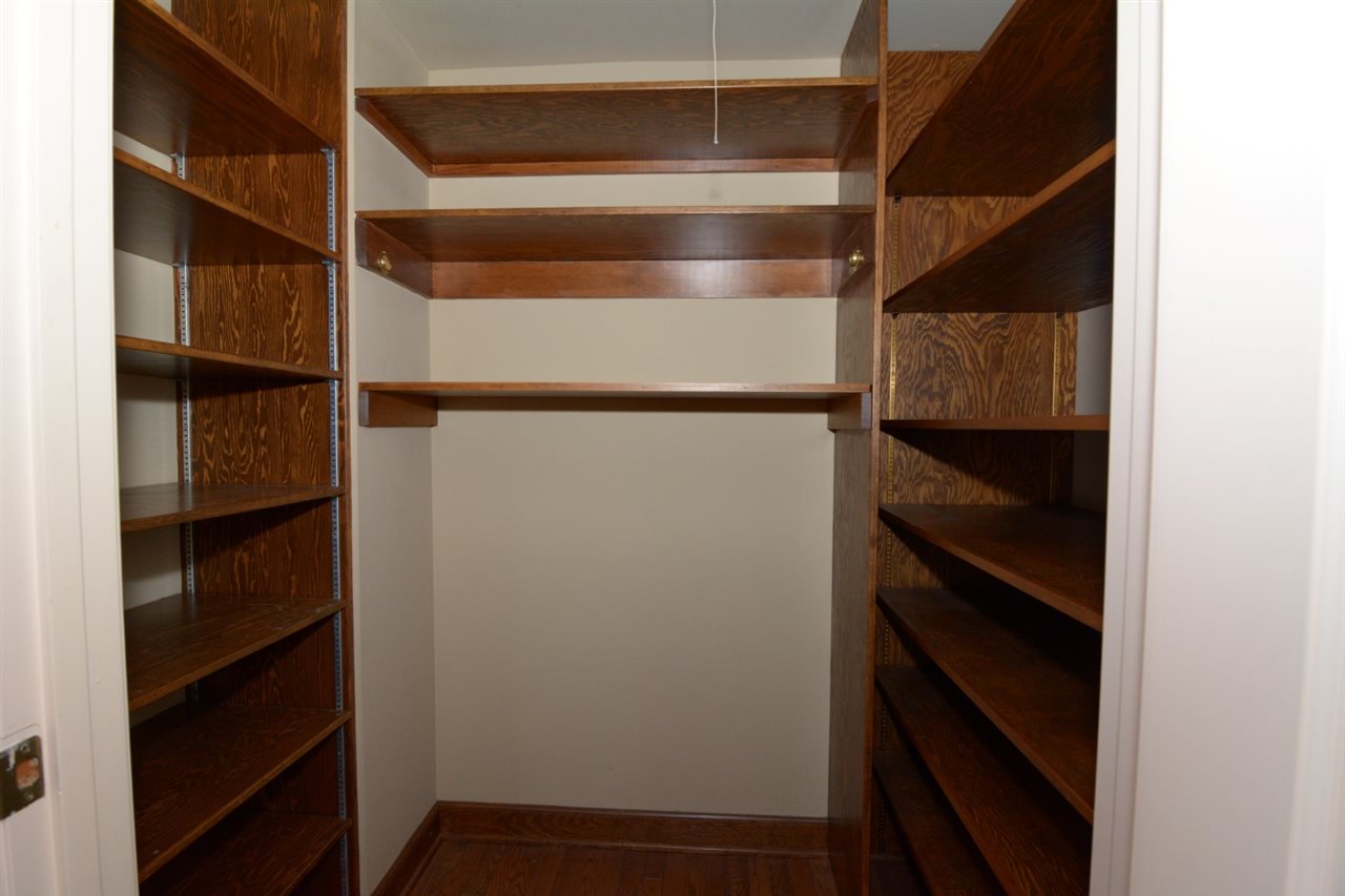 4011 Fairfax Road Evansville, IN 47710 - Photo 15 of 35 Gallery Image 15