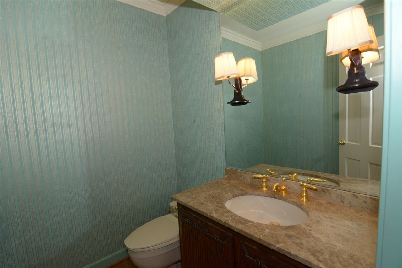 4011 Fairfax Road Evansville, IN 47710 - Photo 16 of 35 Gallery Image 16