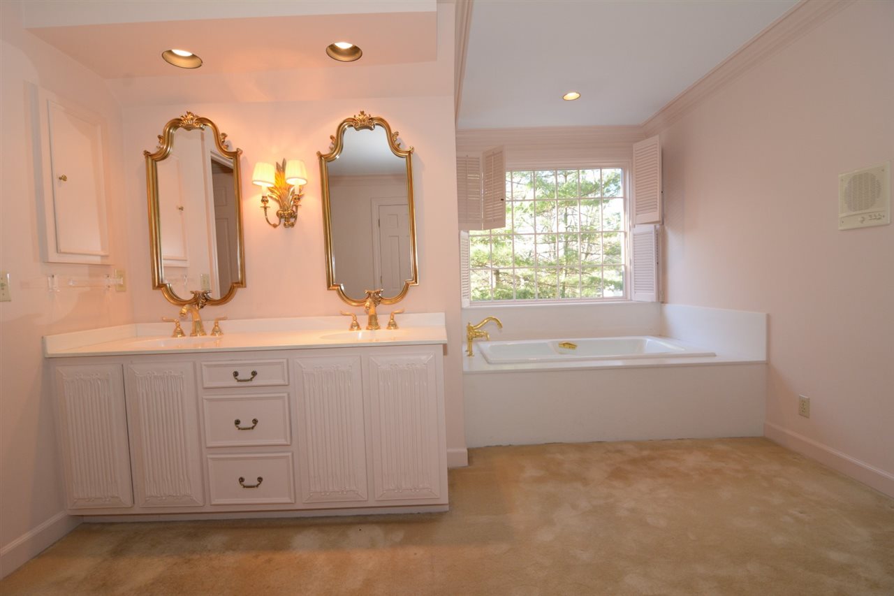 4011 Fairfax Road Evansville, IN 47710 - Photo 20 of 35 Gallery Image 20