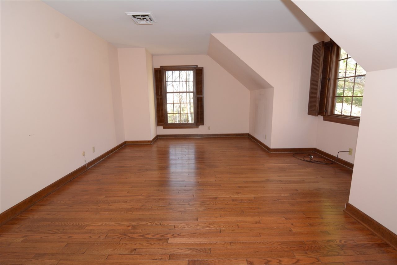 4011 Fairfax Road Evansville, IN 47710 - Photo 23 of 35 Gallery Image 23