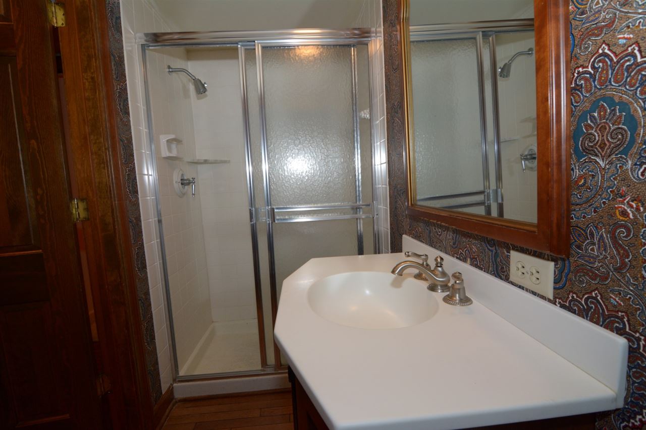 4011 Fairfax Road Evansville, IN 47710 - Photo 25 of 35 Gallery Image 25